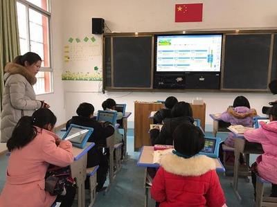 教育信息化是鄉(xiāng)村學校通往教育公平的快車道