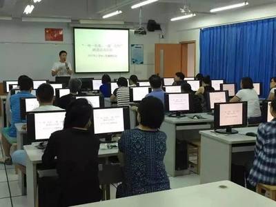 與時俱進強培訓 師資引領(lǐng)促發(fā)展——江灣中心校舉行2017年暑期教師校本研修